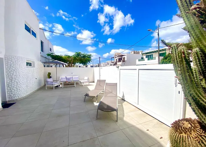 Lanzarote Mar Y Playa بلايا هوندا